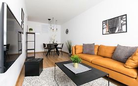 Apartamento La Nuit con Parking gratis en centro histórico